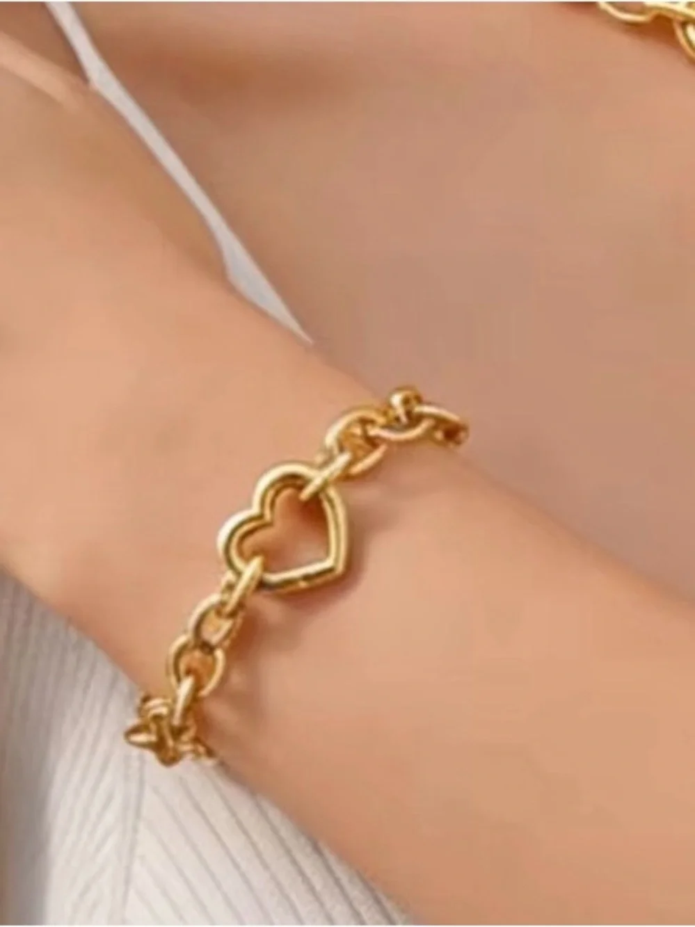 Gold Heart Bracelet Carabiner Chunky Chain 18K Gold over Stainless Steel Tiffany